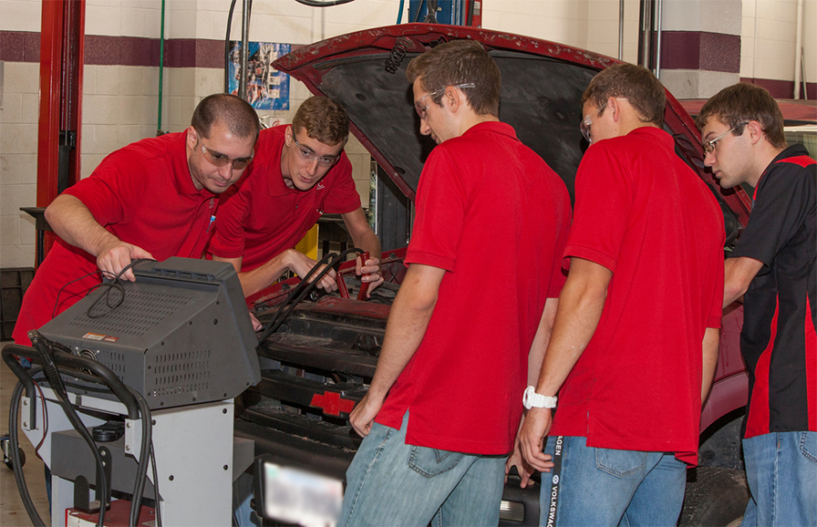 Students in auto lab